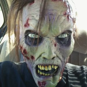 Meet your Posher, Adrien